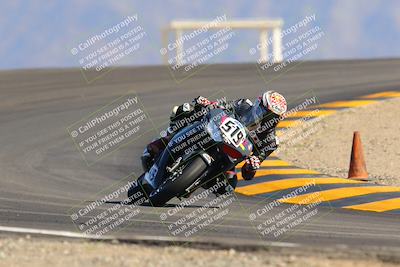 media/Oct-29-2022-CVMA (Sat) [[14c0aa3b66]]/Race 4 500 Supersport-350 Supersport/